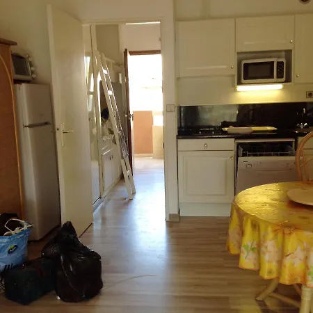 En Bord De A Cavalaire-sur-mer, 35 M², Vue Superbe. アパート *
