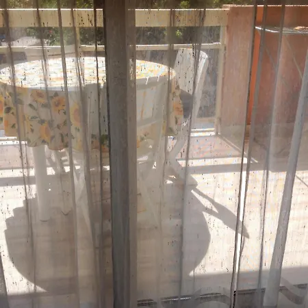 En Bord De A Cavalaire-sur-mer, 35 M², Vue Superbe. Cavalaire-sur-Mer