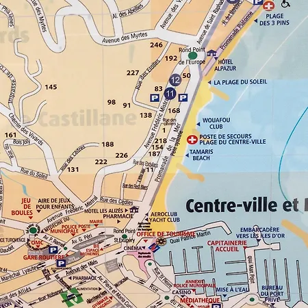 En Bord De A Cavalaire-sur-mer, 35 M², Vue Superbe. *